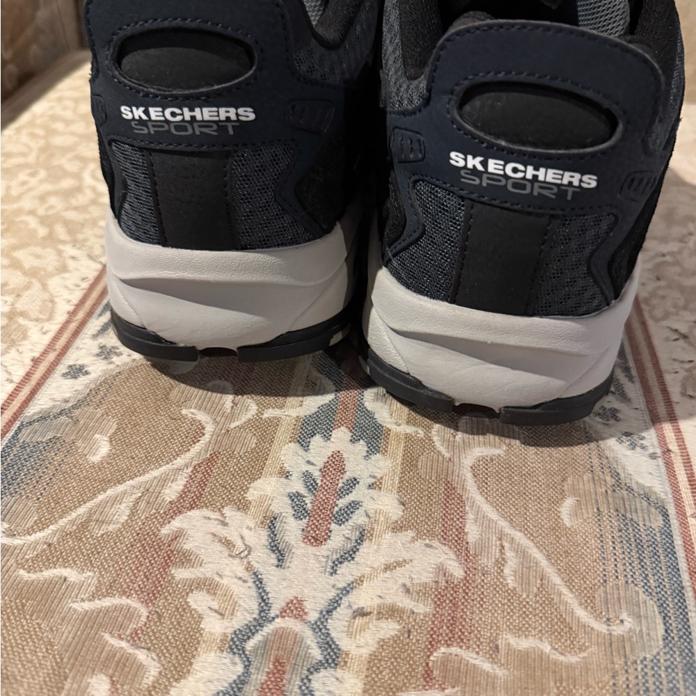Men’s sketchers wide fit cooled memory foam. New without box. Size 11 - Picture 3 of 8